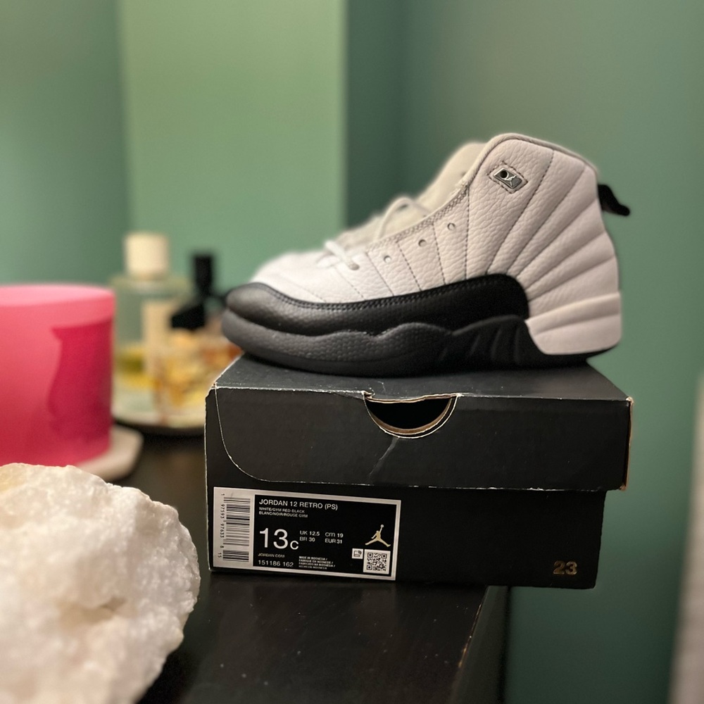 Jordan Kids Retro 12  - Black and White Preschool Size 13